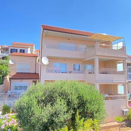 Apartments Kristina Hvar Town Luaran gambar