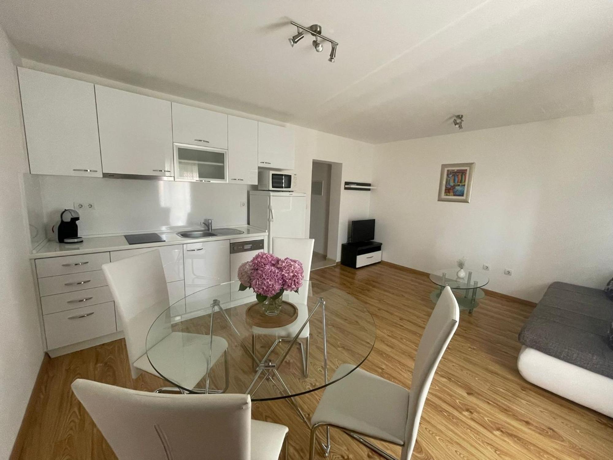 Apartments Kristina Hvar Town Luaran gambar