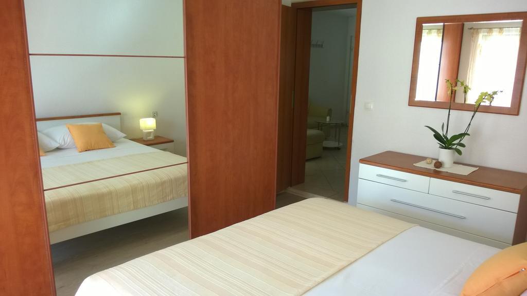 Apartments Kristina Hvar Town Bilik gambar